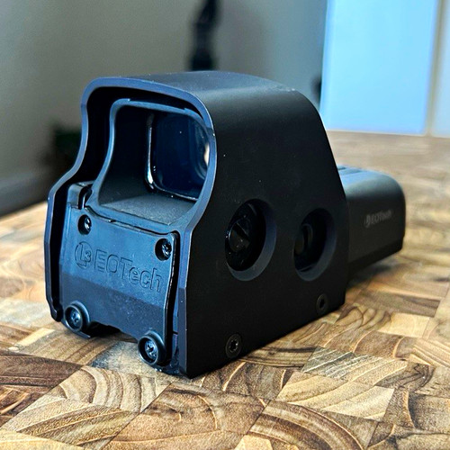 Eotech holographic sight - holographic,